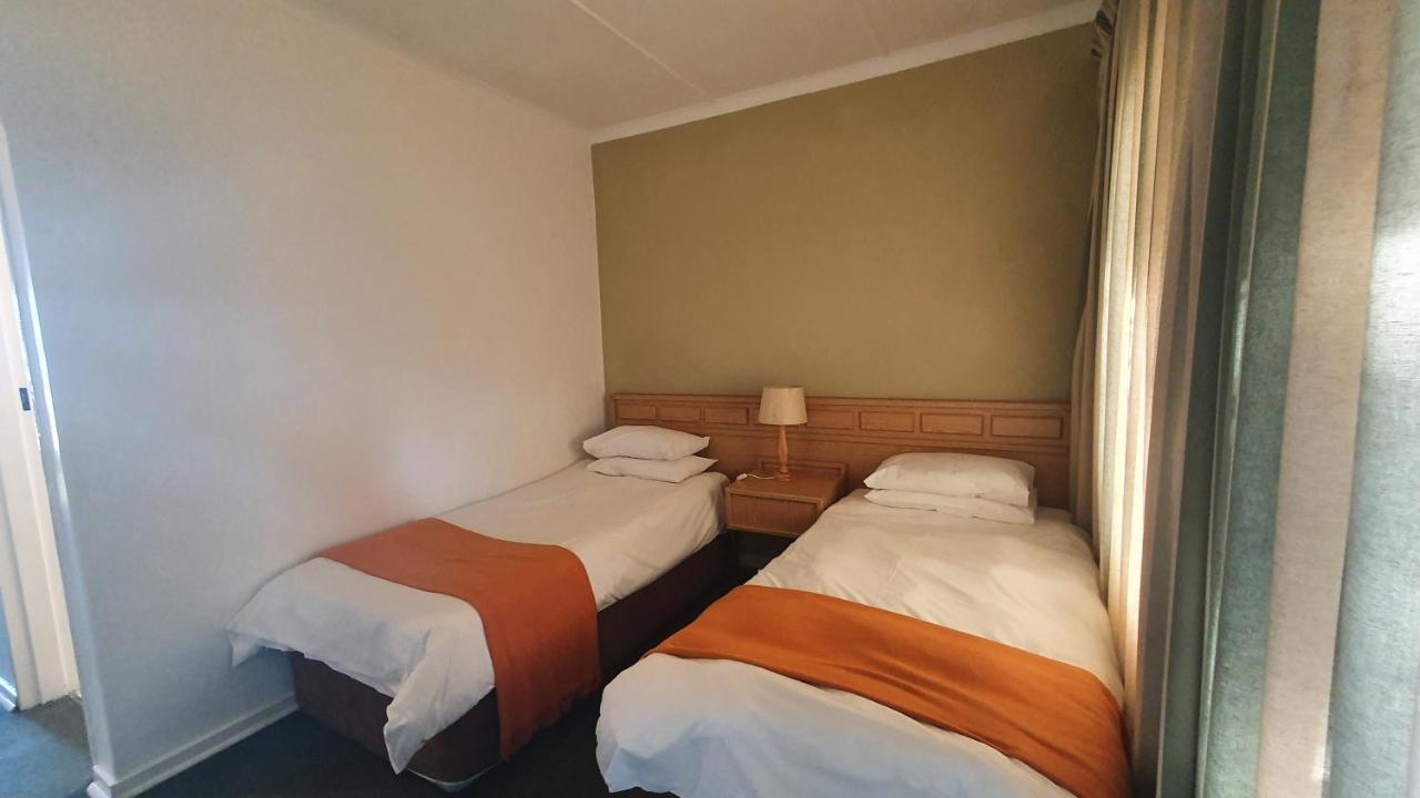 מבאבאנה Mountain View International By Bon Hotels מראה חיצוני תמונה